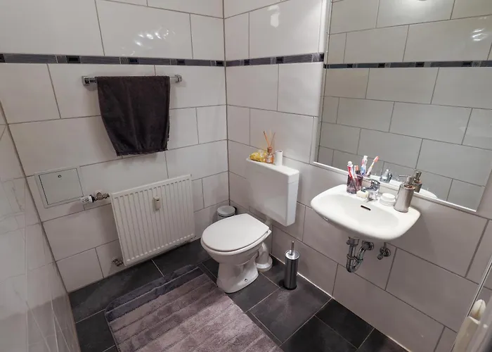 Апартаменты Messe Airport Dus With Terrace